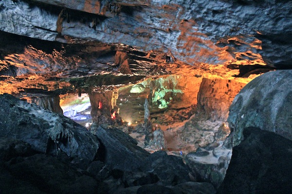 Sung Sot Cave Vietnam